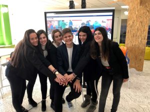 ESCOLAPIOS GANA LA LIGA DE DEBATE