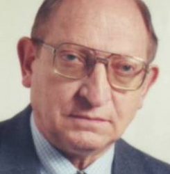 Fallece P. Amador Santamaría.
