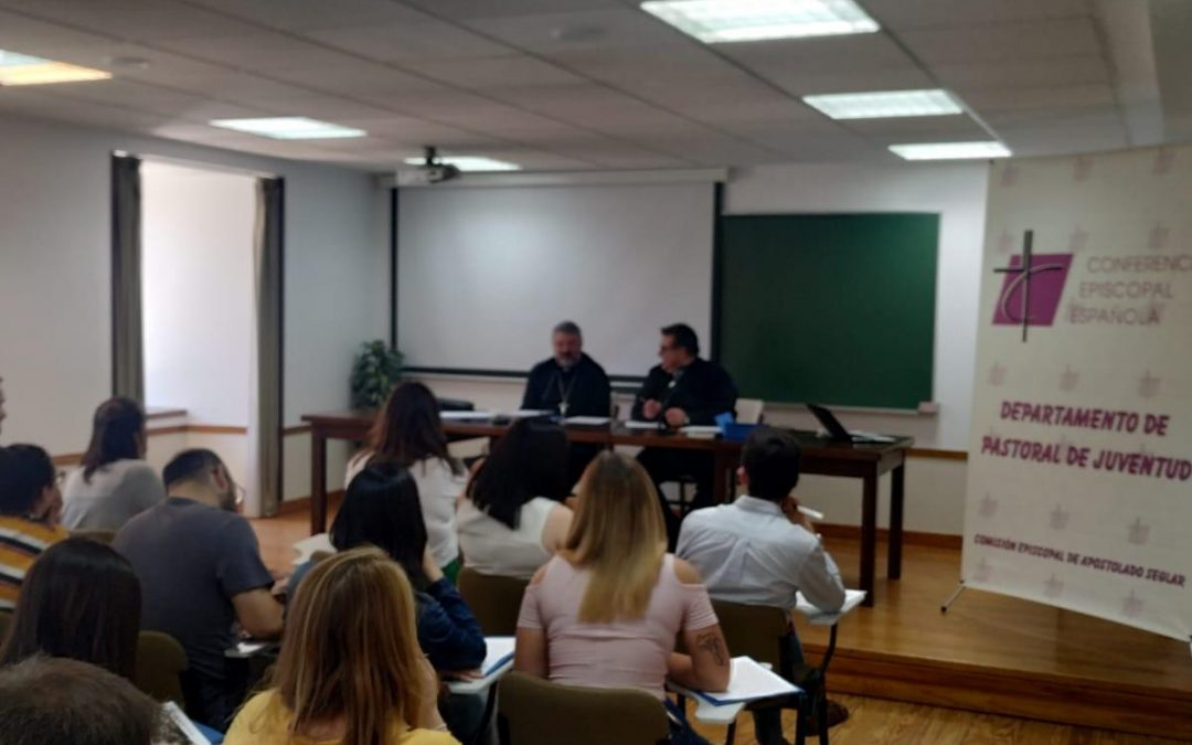Participamos en el Seminario Nacional de Jóvenes en Valladolid