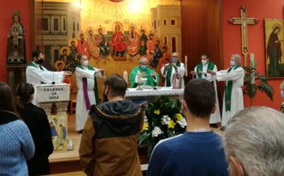 Presentación de la comunidad escolapia en la parroquia Espíritu Santo