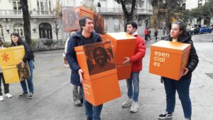 Nuestras firmas a favor de los derechos de las personas migrantes llegan al Congreso español