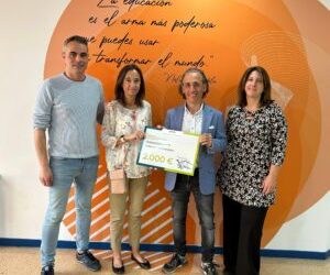 ITAKA ESCOLAPIOS recibe 2.000€ gracias al Movimiento Medialia DKV
