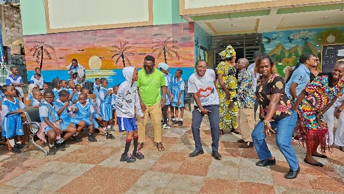 Valorizando las raíces a través de la lengua materna en Kinshasa